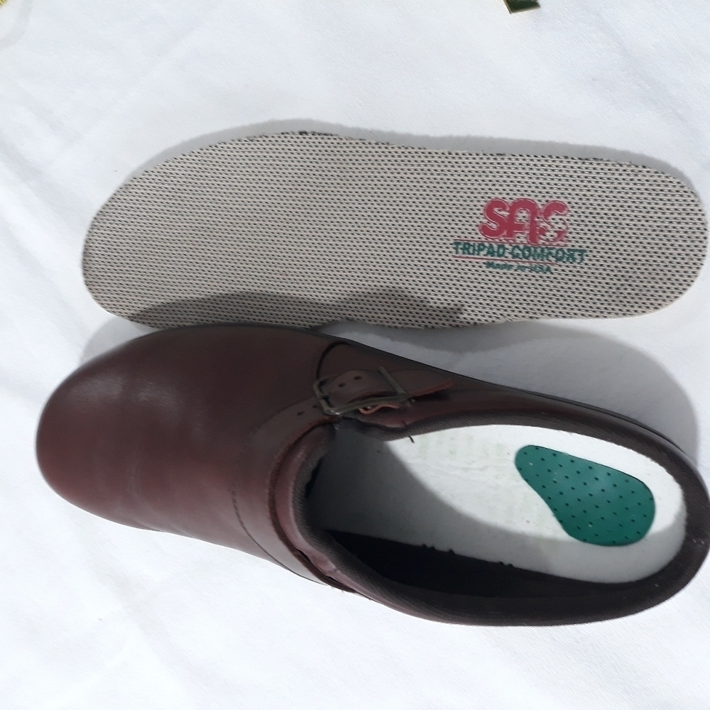 SAS San Antonio Shoemaker Leather Slip On Brown Shoes Bukle Clogs Size 10 1/2 M - Picture 7 of 13